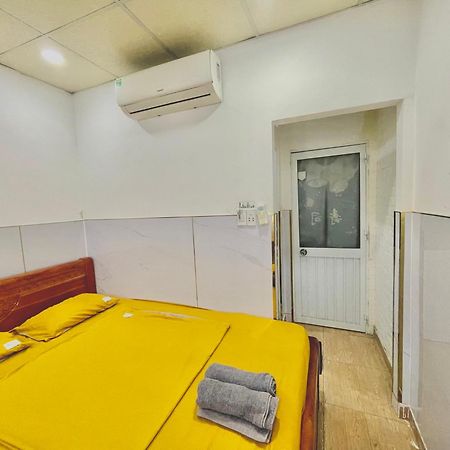 Affordable Homestay Thành Pho Ho Chí Minh Esterno foto