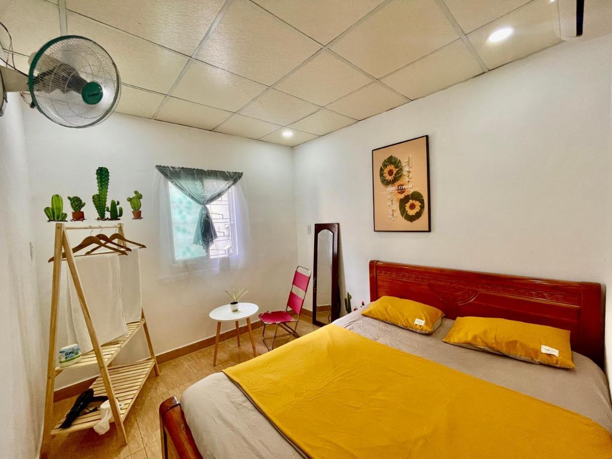 Affordable Homestay Thành Pho Ho Chí Minh Esterno foto