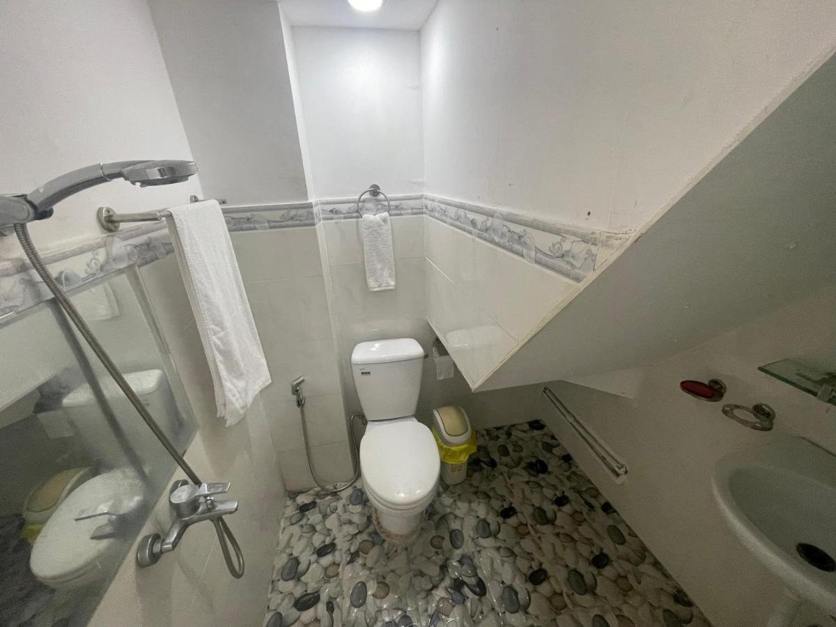 Affordable Homestay Thành Pho Ho Chí Minh Esterno foto